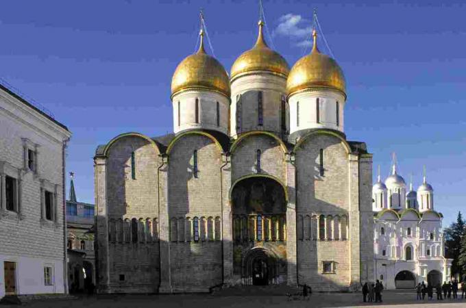 Assumption Cathedral, Kathedraal van de Dormition, het Kremlin, Moskou, Rusland, gouden uikoepels