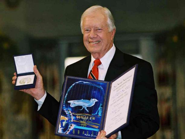 Jimmy Carter accepteert de Nobelprijs voor de vrede, 2002