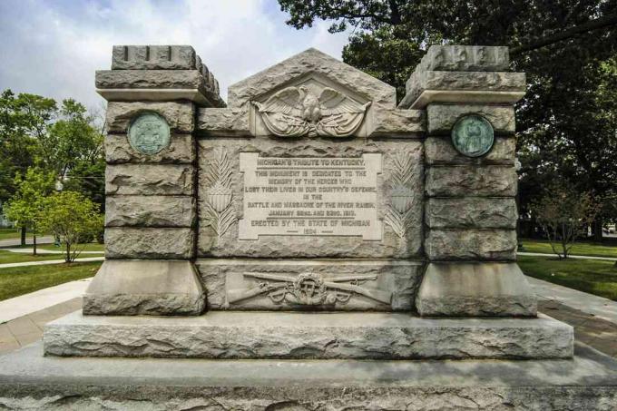 The Battle of River Raisin oorlogsmonument in Monroe, MI