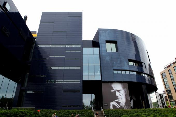 Jean Nouvel's Guthrie Theatre in Minneapolis