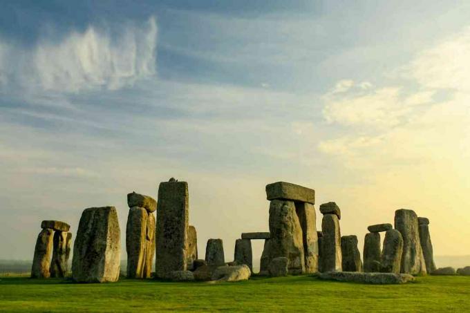 Stonehenge bij zonsopgang