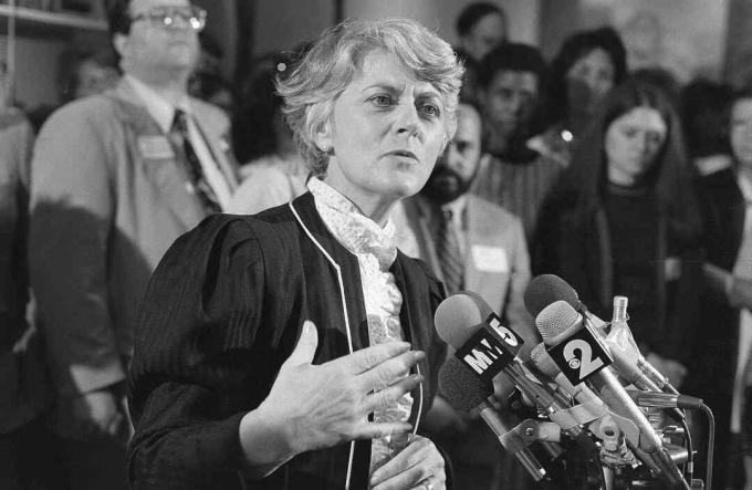 Congreslid Geraldine Ferraro spreekt