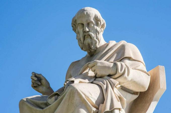 standbeeld van Plato in Athene