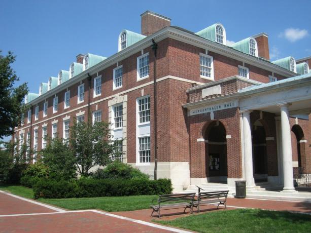 Mergenthaler Hall aan de Johns Hopkins University